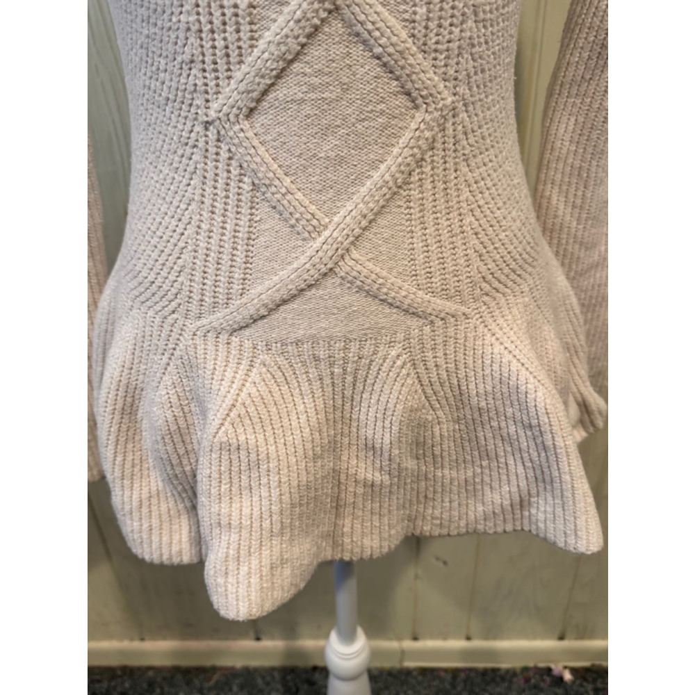 Ted Baker Ohavia Ivory Peplum Sweater Long Sleeve Size 4 - Picture 4 of 13